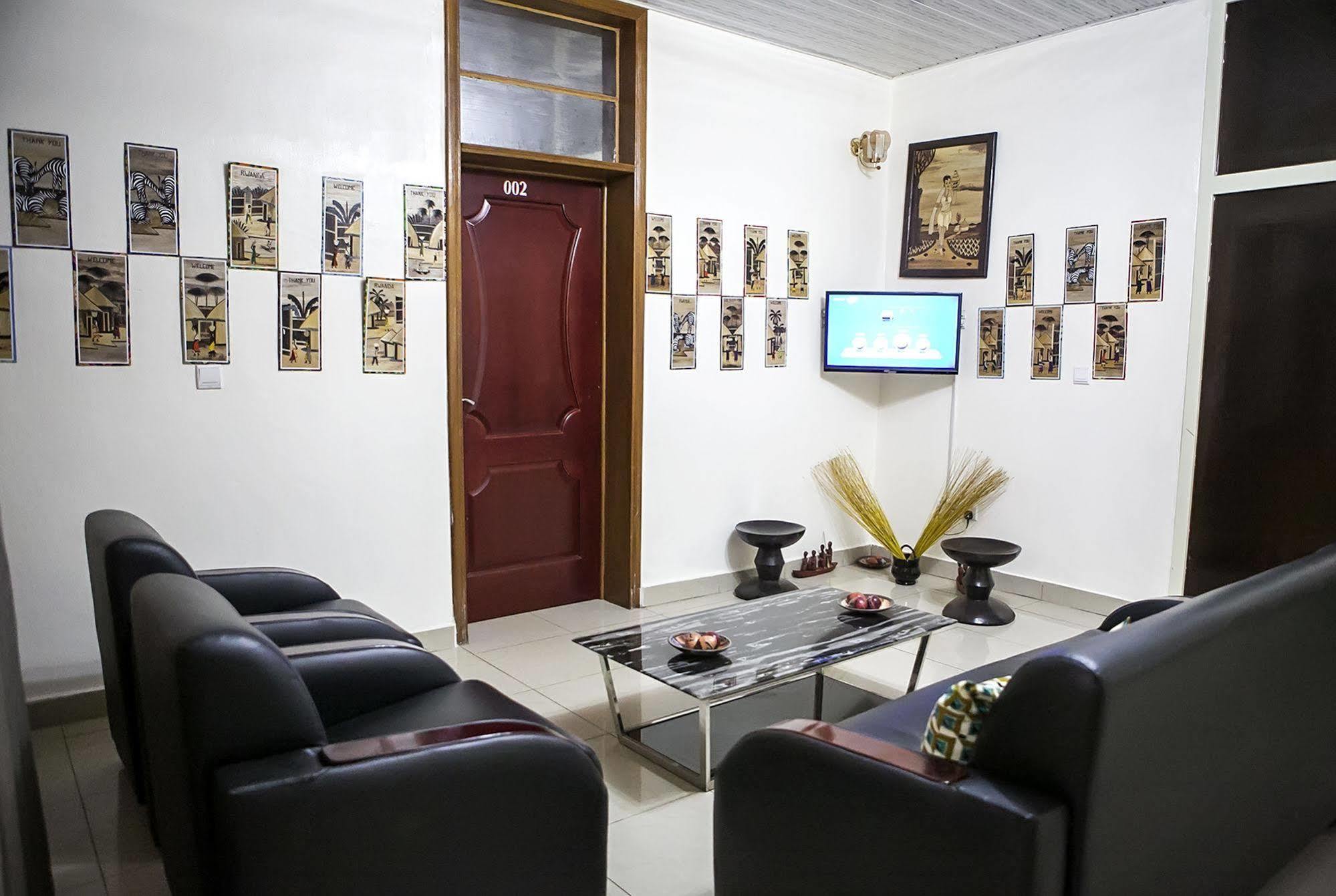 St Augustine Apartment & Hotel Kigali Dış mekan fotoğraf