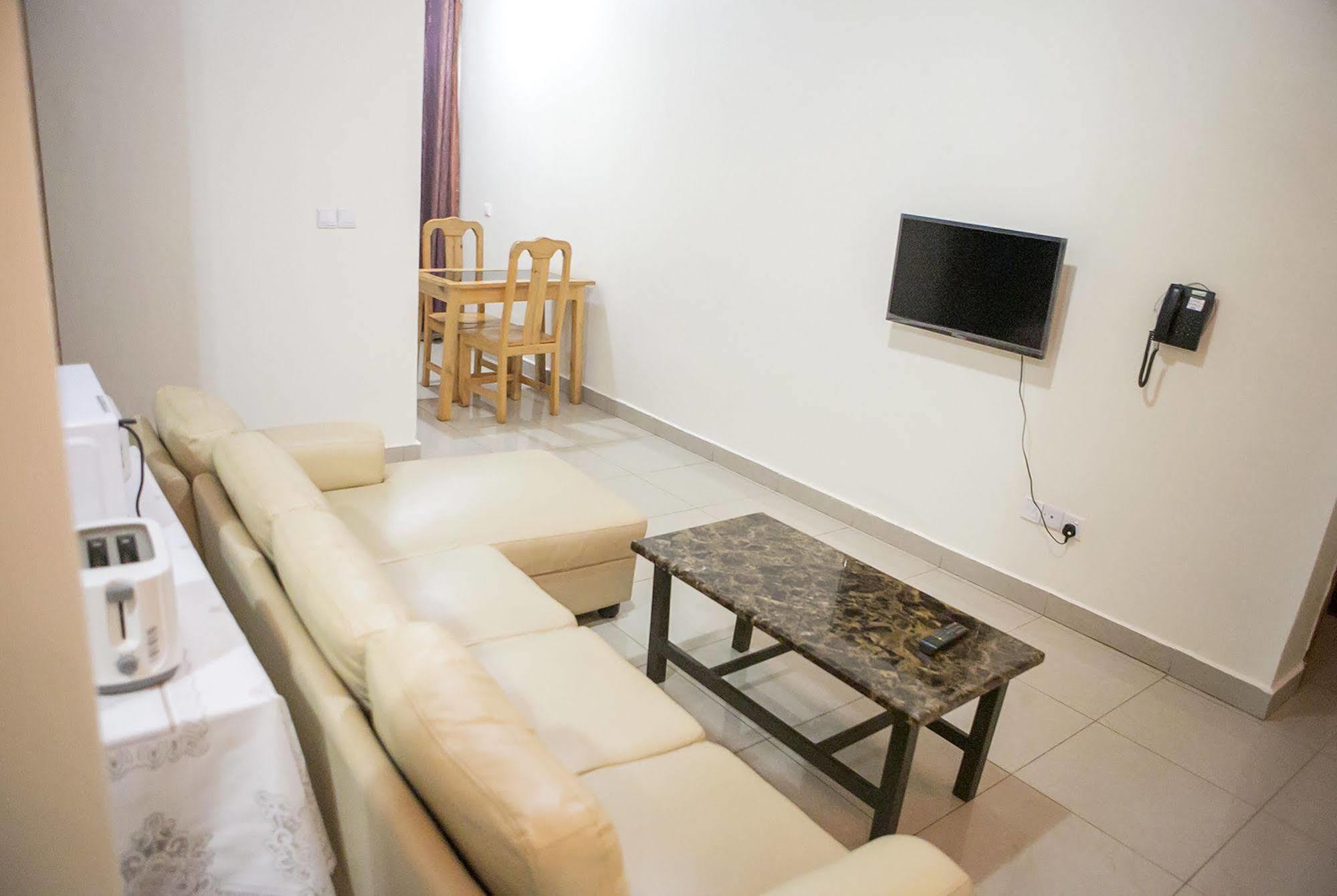 St Augustine Apartment & Hotel Kigali Dış mekan fotoğraf