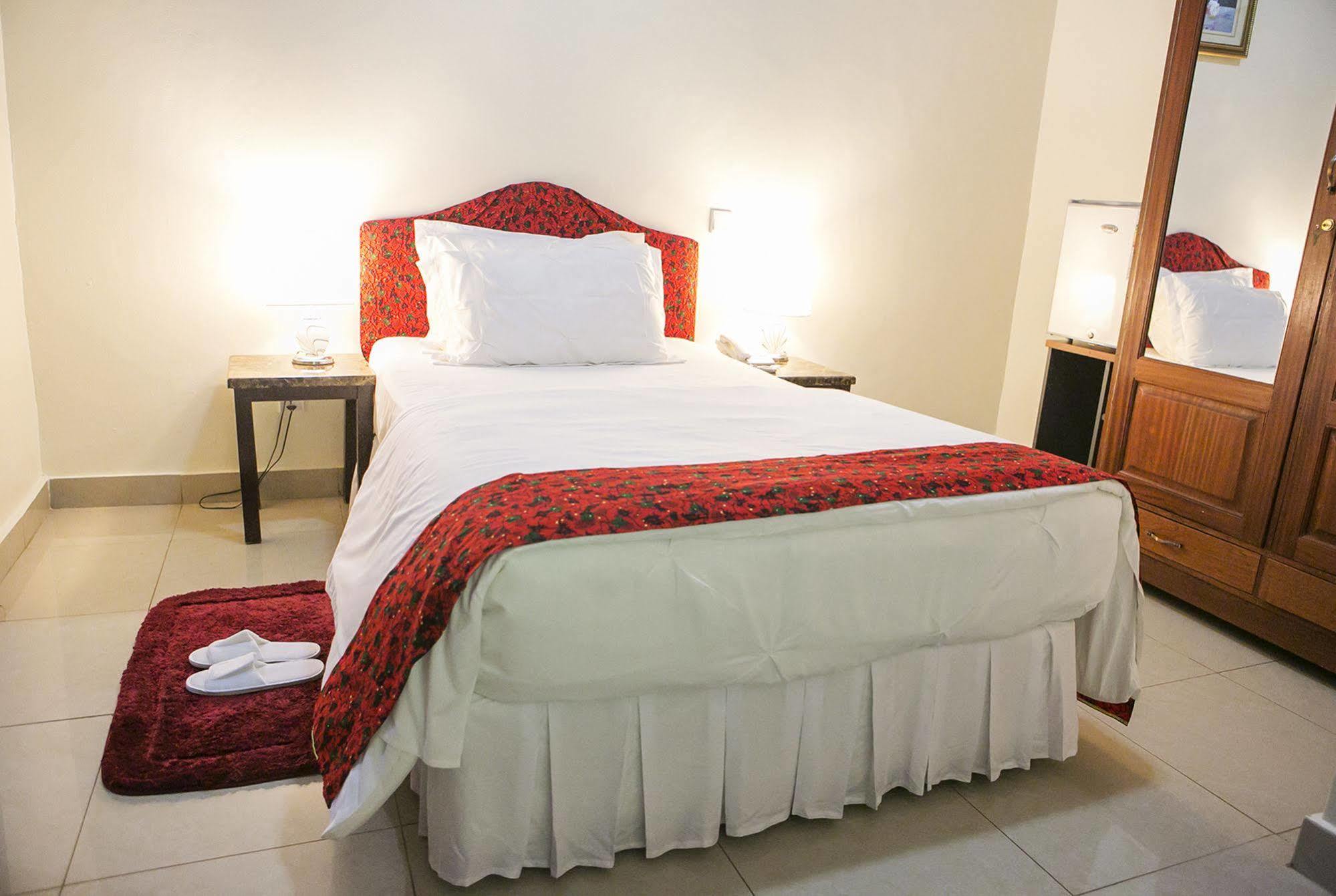 St Augustine Apartment & Hotel Kigali Dış mekan fotoğraf
